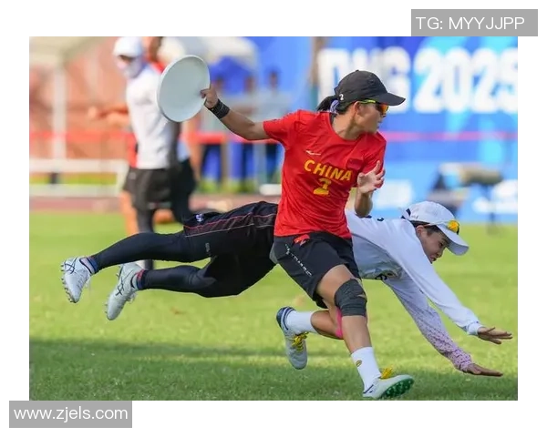 成都飞盘队边路渗透战术分析与成效评估探讨